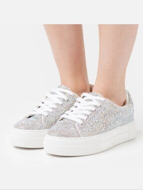 Betsey Johnson Sidny Metallic Silver Rhinestone Platform Lace Up Sneakers